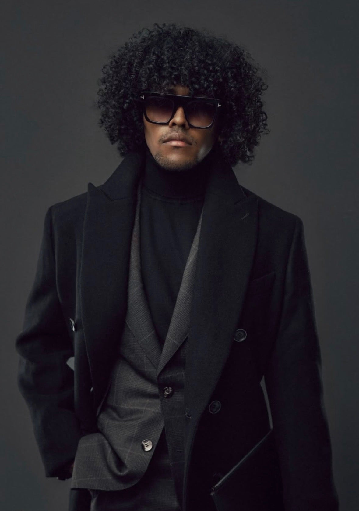 BLACK WOOL CASHMERE TAILORED COAT