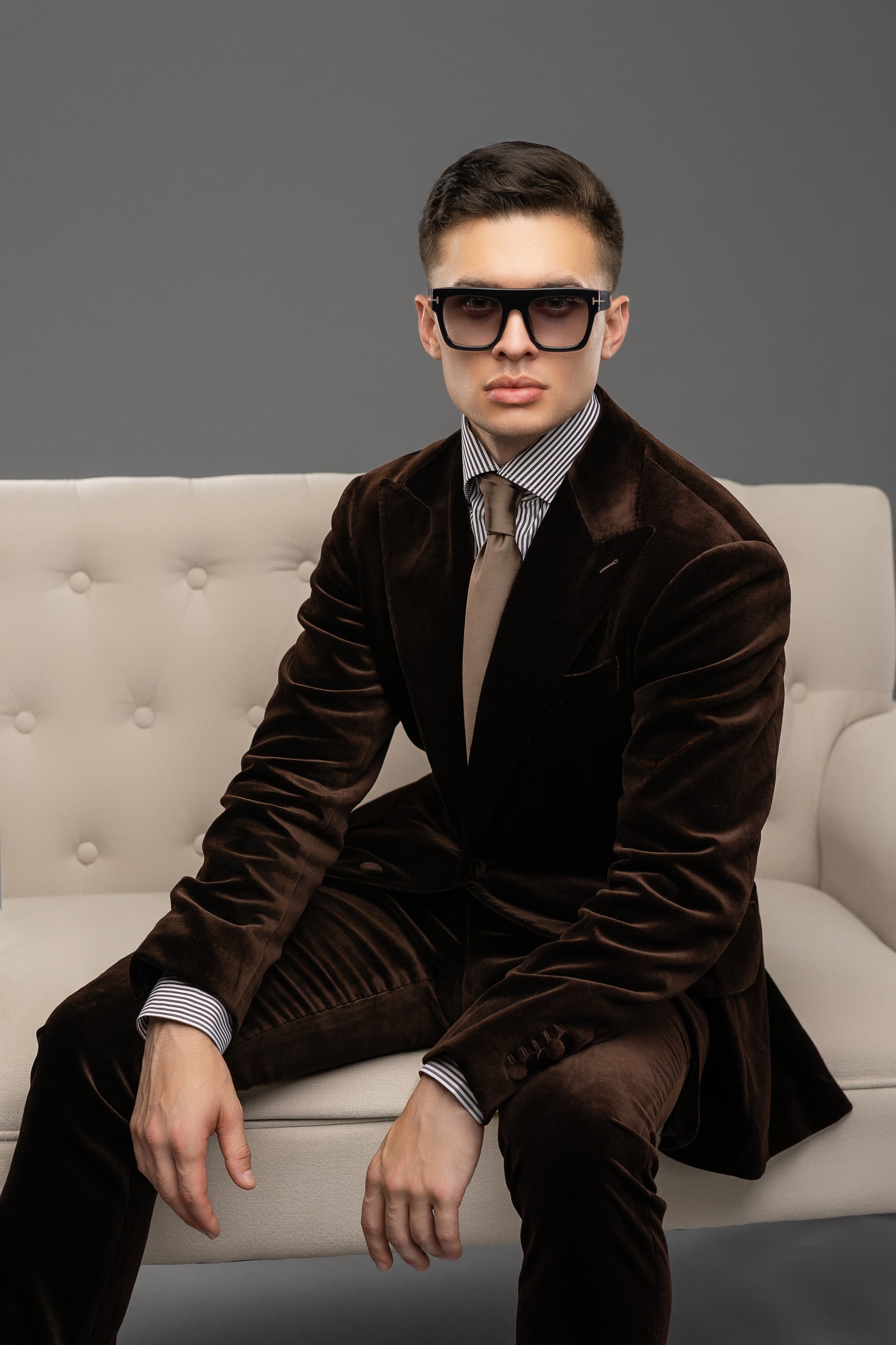 ESPRESSO VELVET TAILORED FIT CLAIBORNE SINGLE-BREASTED SUIT
