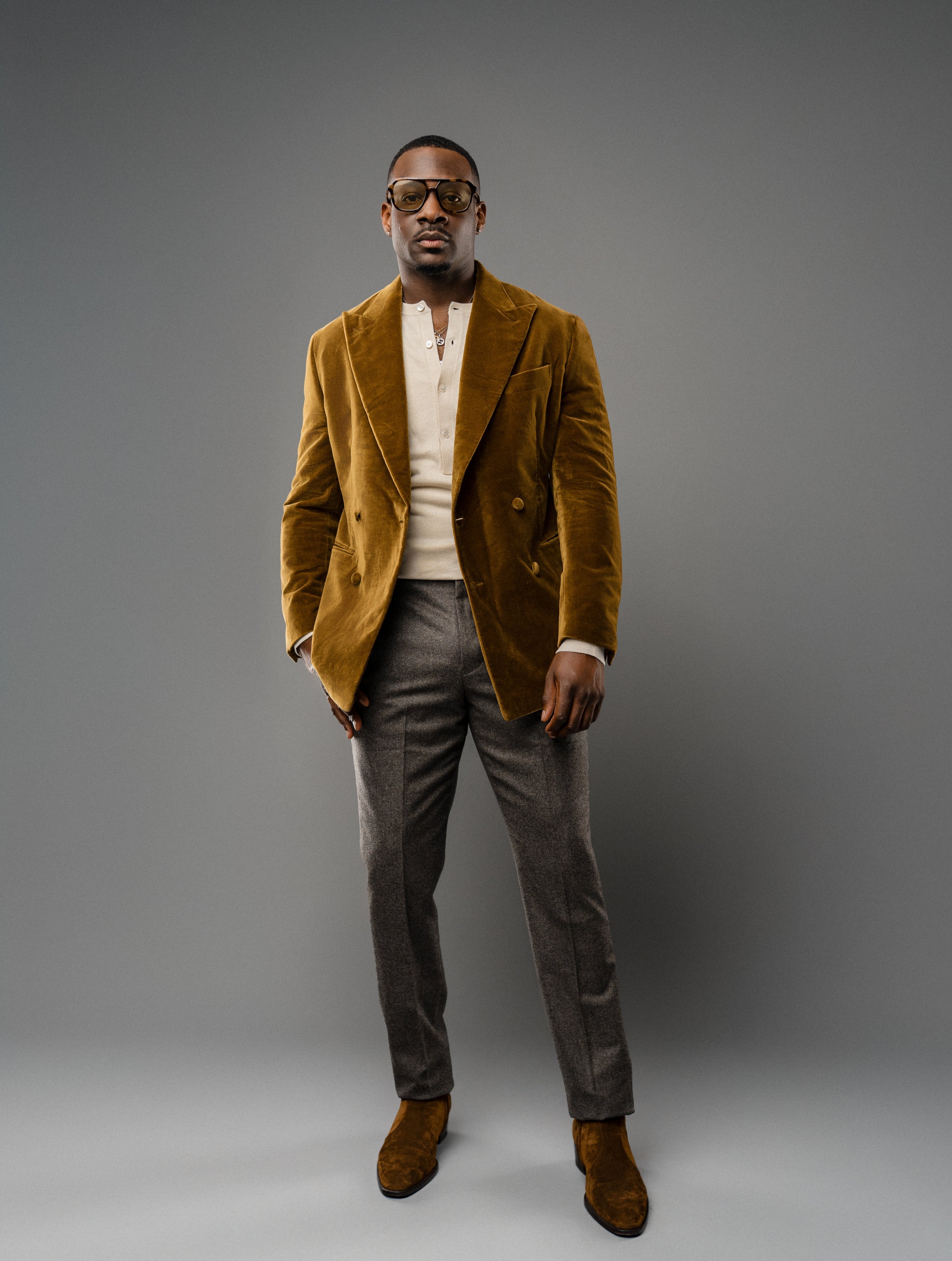 OLIVE BROWN VELVET TAILORED FIT CLAIBORNE DOUBLE-BREASTED JACKET